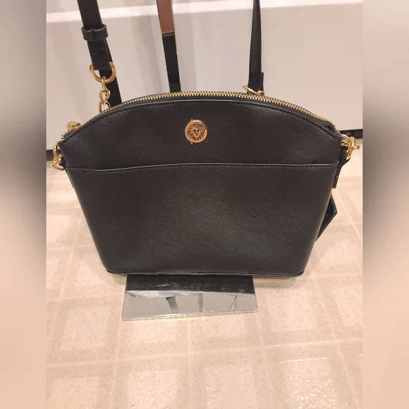 Anne Klein Black Pebbled Crossbody Purse - Picture 4 of 8